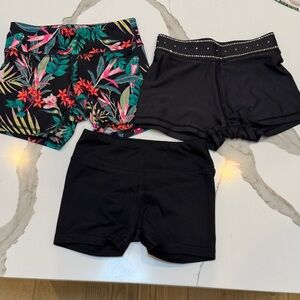 Girls Workout Compression Short Bundle size XS/S